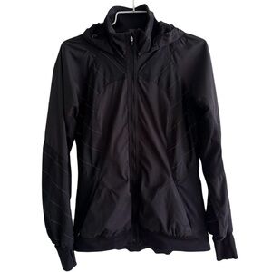 Lululemon Running She’s Swift Jacket in Black Size 4